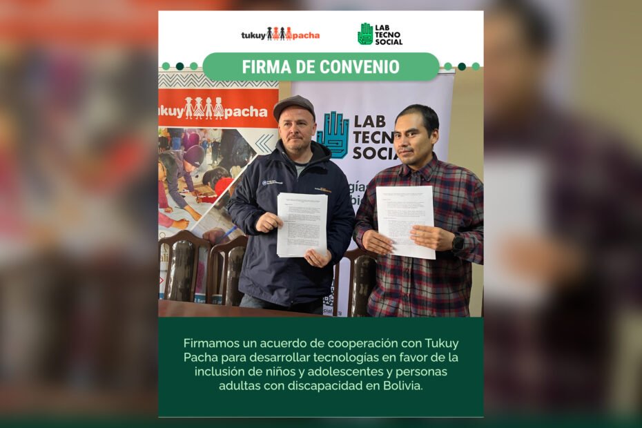 Firma del convenio entre el Lab TecnoSocial y Tukuy Pacha